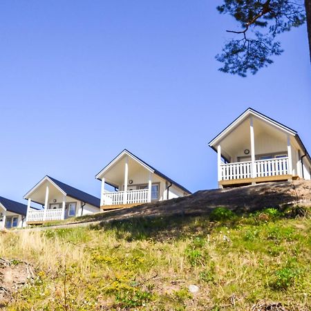 Arjaeng Camping & Stugor Sommarvik الغرفة الصورة