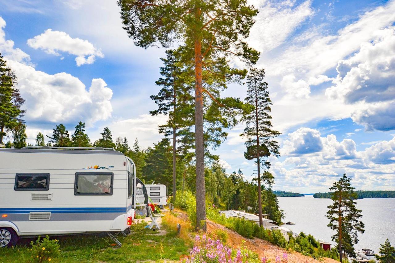 Arjaeng Camping & Stugor Sommarvik المظهر الخارجي الصورة