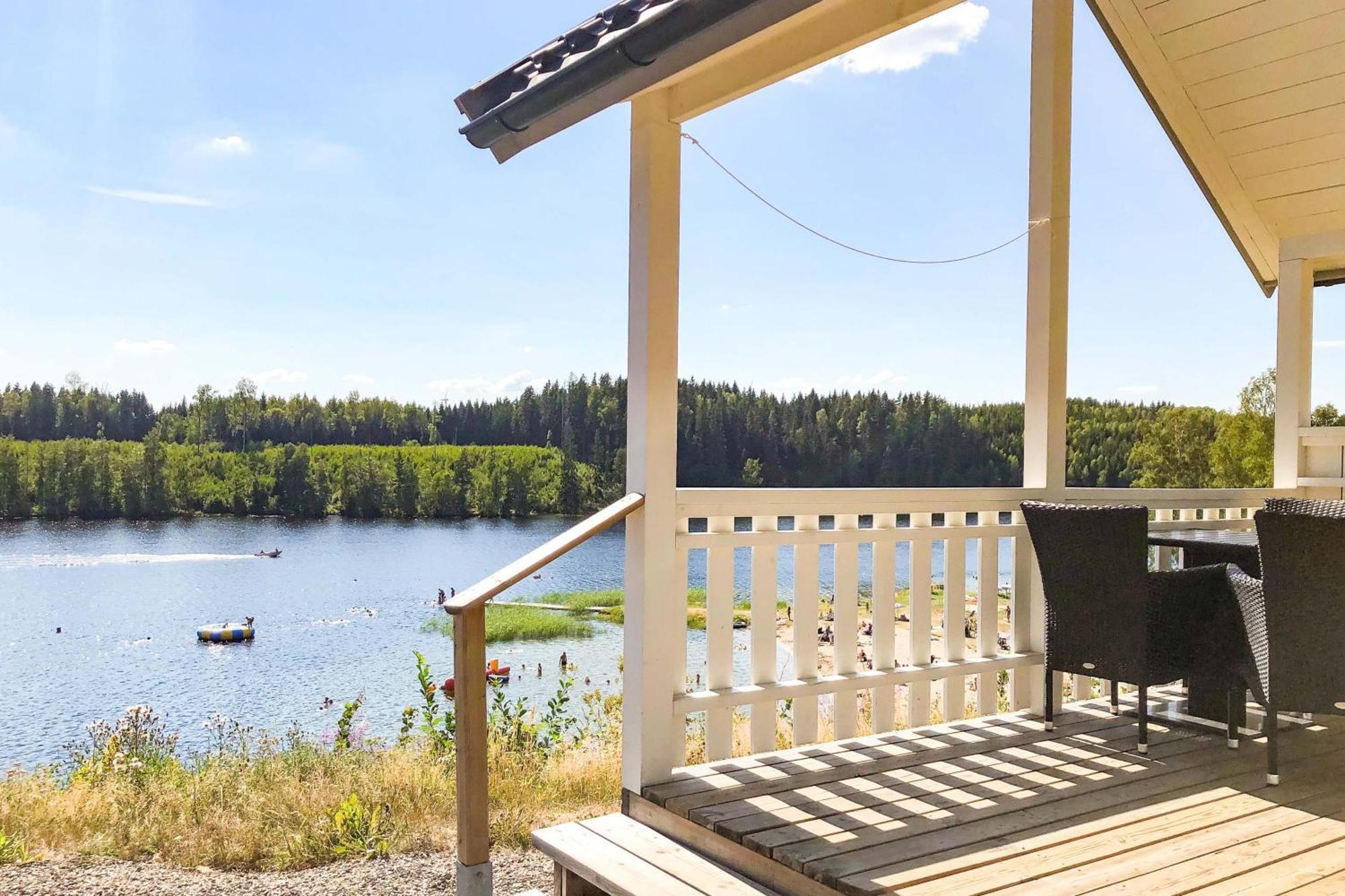 Arjaeng Camping & Stugor Sommarvik الغرفة الصورة