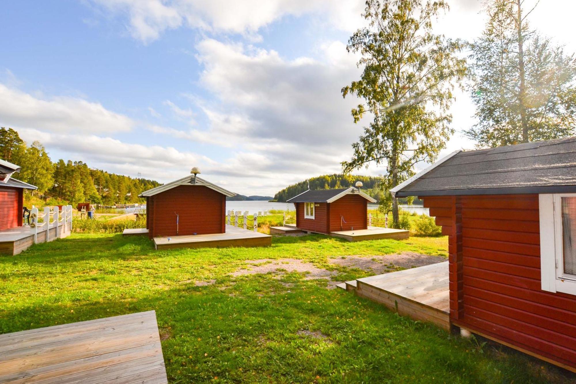 Arjaeng Camping & Stugor Sommarvik الغرفة الصورة