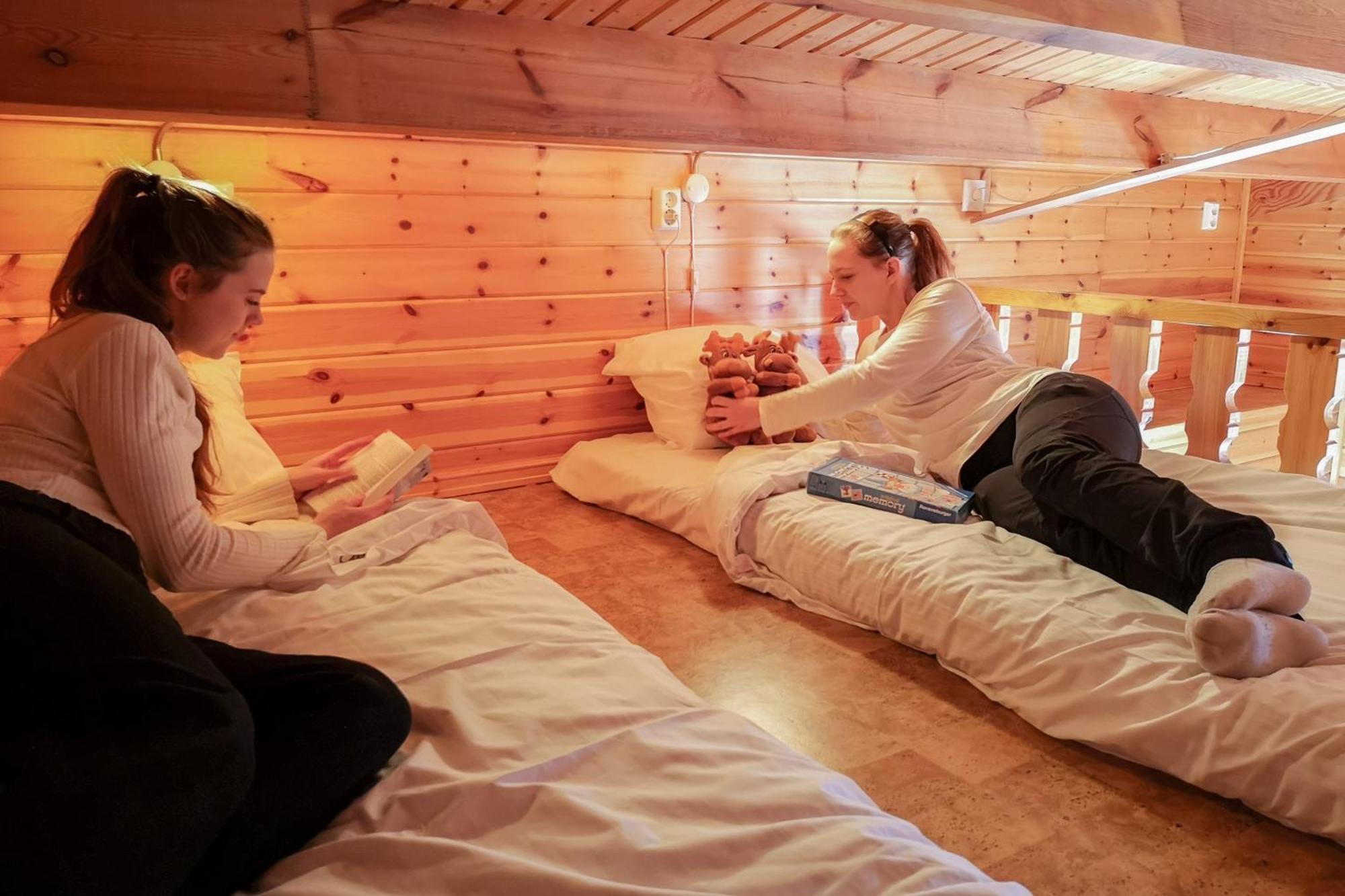 Arjaeng Camping & Stugor Sommarvik الغرفة الصورة